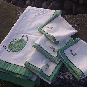 Vintage Embroidered Linen Small Tablecloth and Four Napkins teapot floral theme